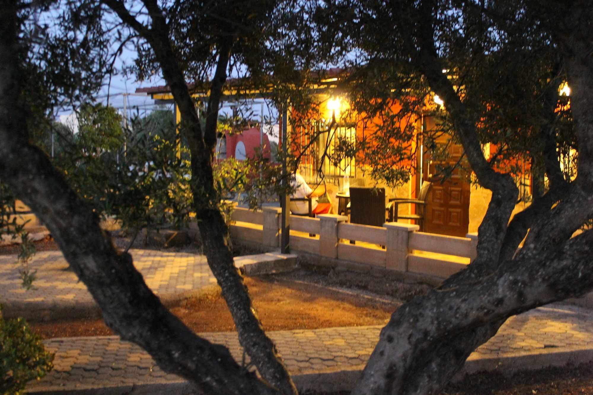 Katy'S Place Kalathas Exterior photo